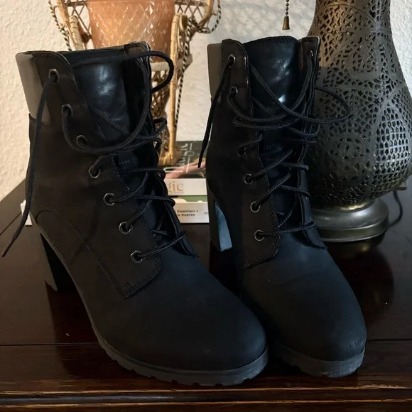 Timberland Earthkeepers Glancy Boots - Picture 3 of 5